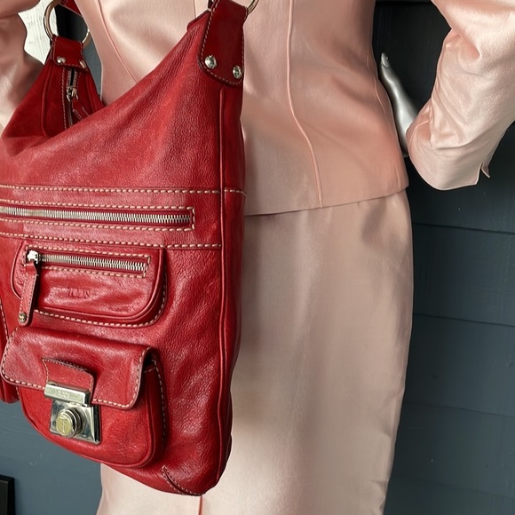 TOD’S Red Leather Large Crossbody Bag - Picture 5 of 12